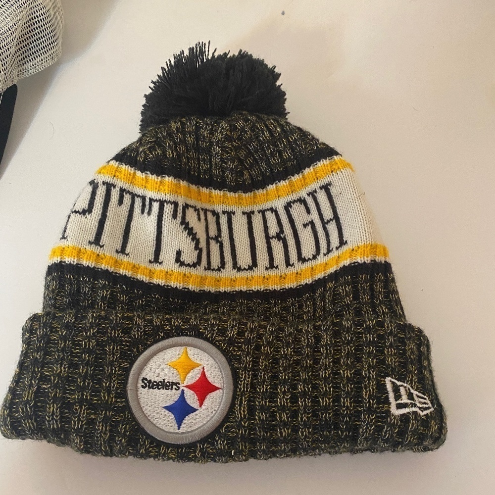Pittsburgh Steelers Fan Pack. 4 pieces for one price and one shipping fee - Picture 4 of 13